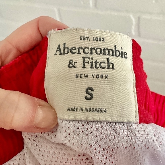 Abercrombie&Fitch Swim Trunks Shorts Red Novelty Sailing Nantucket print Sz S - Picture 15 of 15